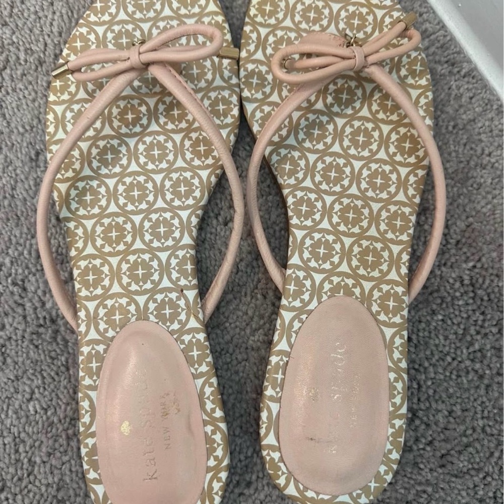 Kate Spade Blush and Gold Patterned Sandals